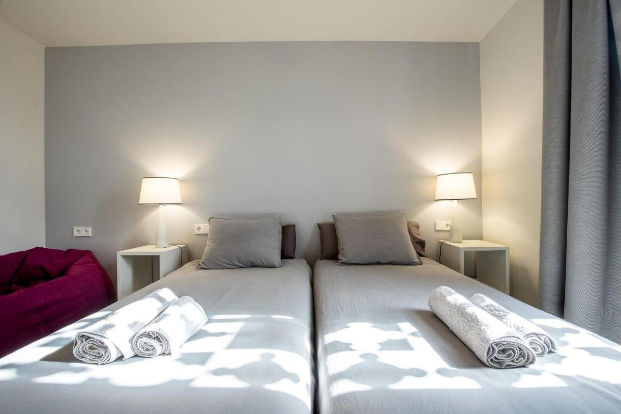 Apartamento Con Terraza En San Luis Apartment Seville Luaran gambar